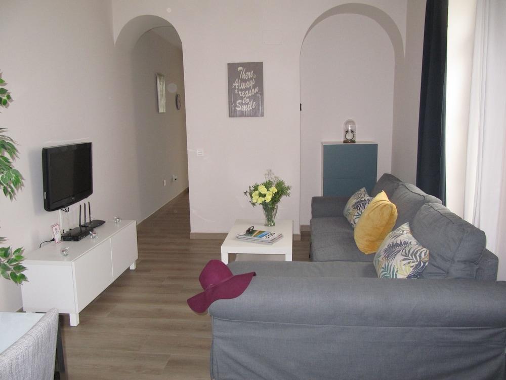 Life Apartments Guadalete Jerez de la Frontera Buitenkant foto